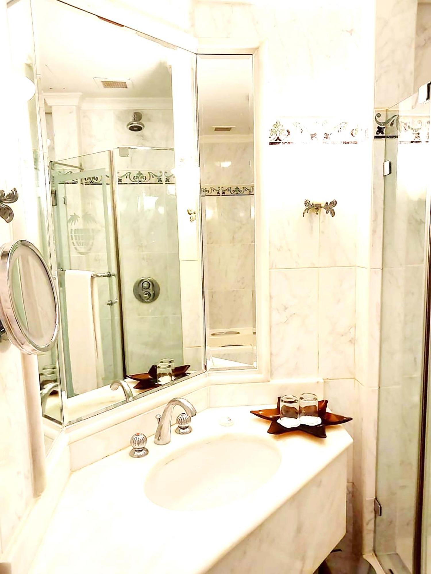 Knight Castle Hotel - Formerly Known As Carlton Palace Hotel Dubaj Zewnętrze zdjęcie