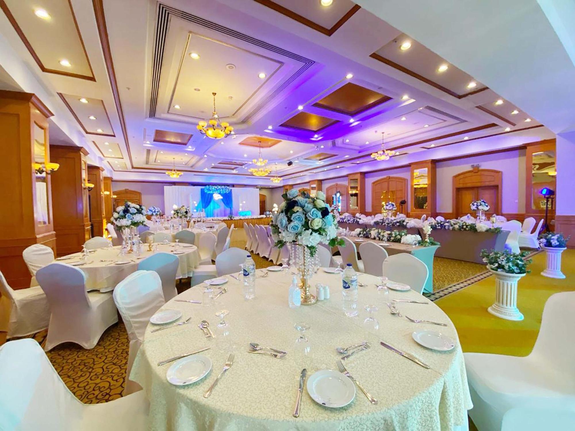 Knight Castle Hotel - Formerly Known As Carlton Palace Hotel Dubaj Zewnętrze zdjęcie