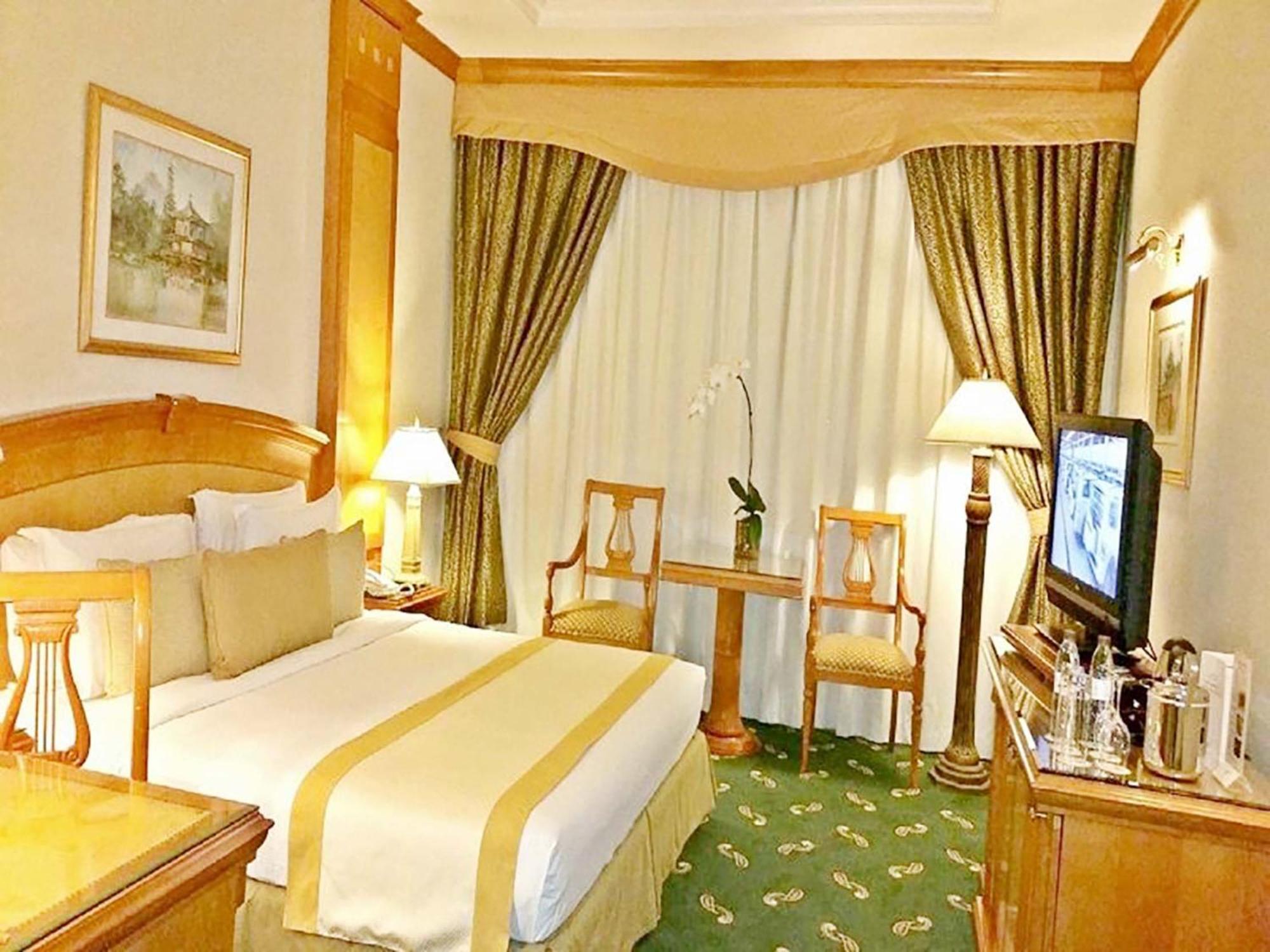 Knight Castle Hotel - Formerly Known As Carlton Palace Hotel Dubaj Zewnętrze zdjęcie