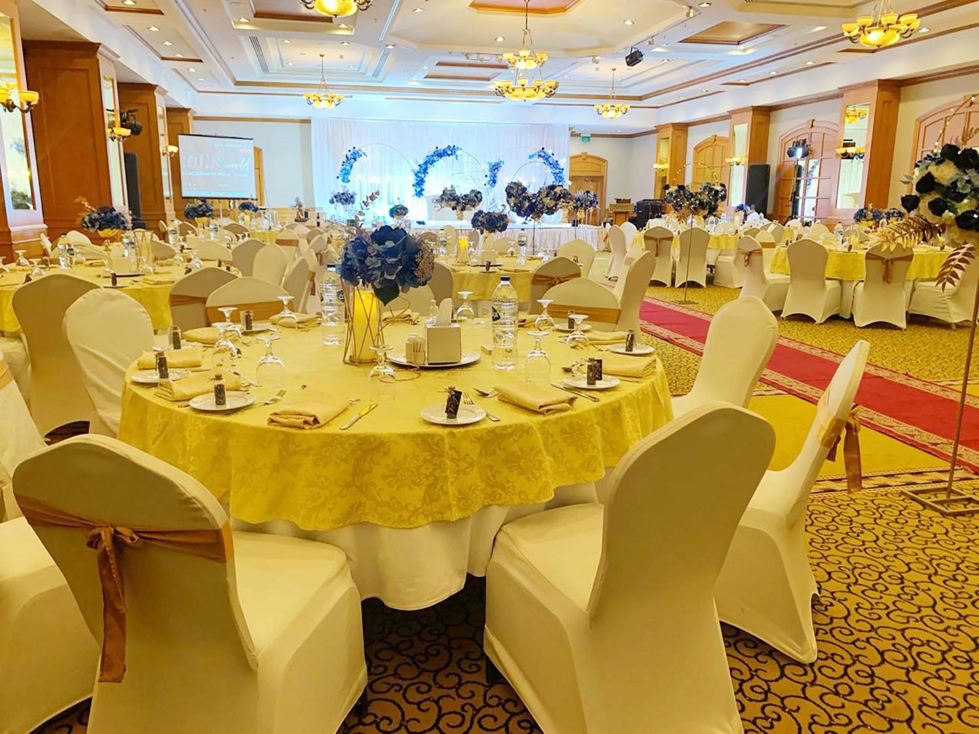 Knight Castle Hotel - Formerly Known As Carlton Palace Hotel Dubaj Zewnętrze zdjęcie